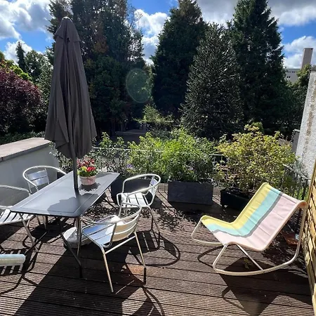 شقة Bostel 2- Modernes In Meiderich, 4,7 Km Hbf, U-bahn 250m, Flughafen Duesseldorf 28 Km, Landschaftspark 2,9 Km, 5 Gehminuten Von Herzklinik Entfernt